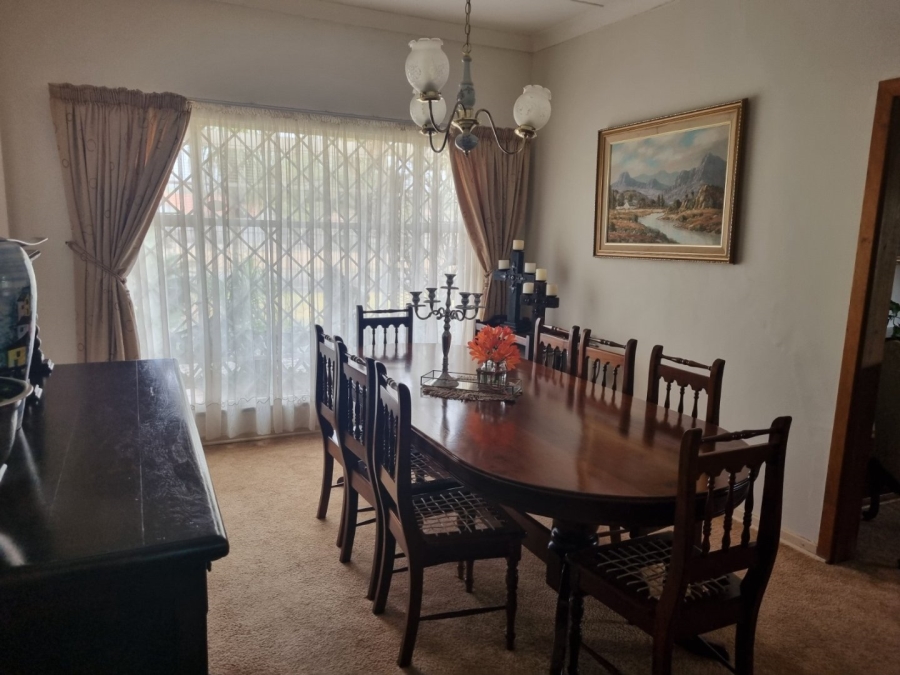 3 Bedroom Property for Sale in Flamwood North West